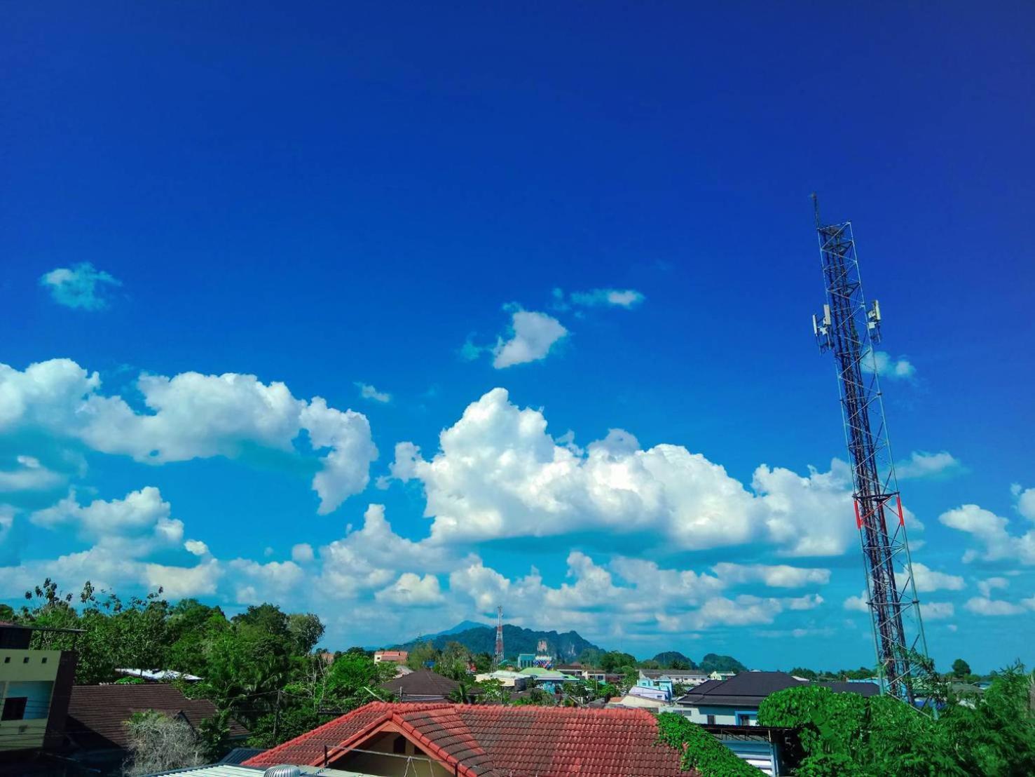 Jingjit Hotel Krabi town Екстериор снимка