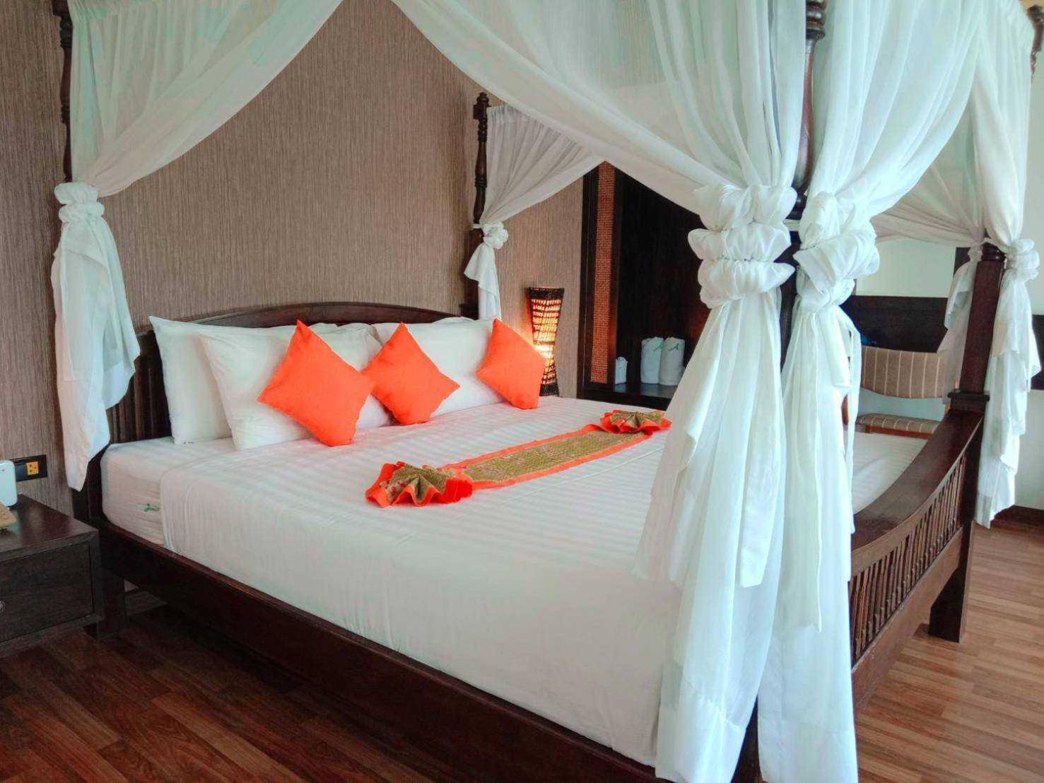 Jingjit Hotel Krabi town Екстериор снимка