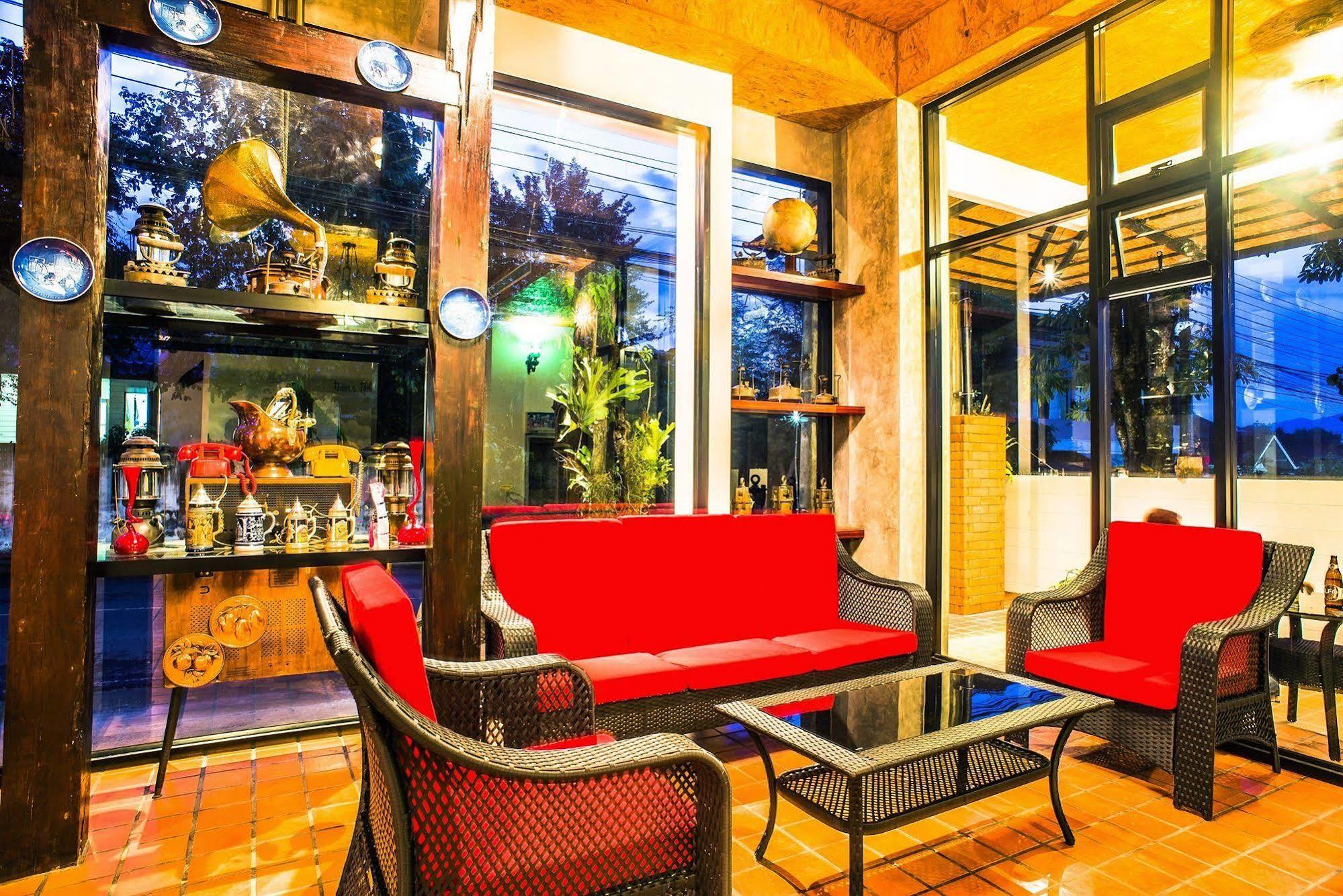 Jingjit Hotel Krabi town Екстериор снимка